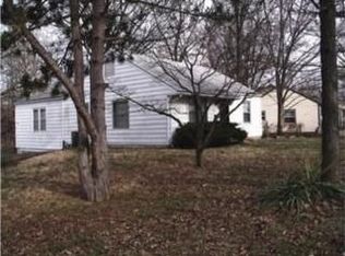 2801 Highland Dr, Kansas City, KS 66106