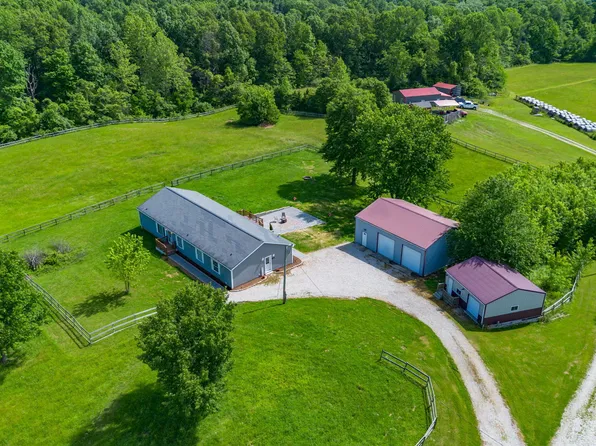 7088 Addie Rd, Spencer, IN 47460