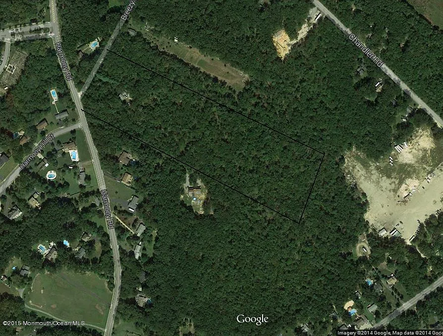 607 Breezy Rd photo 1