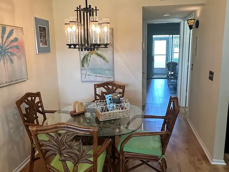33 Vista Gardens Trl #104 — Photo 4