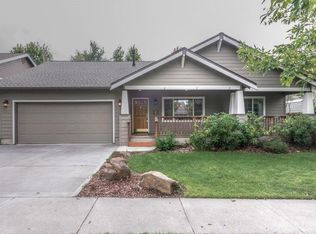 20707 Russell Dr, Bend, OR 97701
