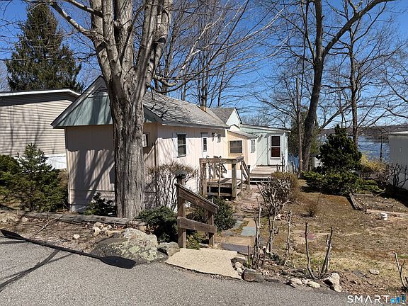 3rd image of 14 Mountainview Road