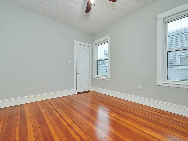 10 Lafield St #3 — Photo 12