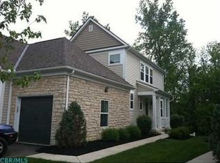 375 Westgreen Ln, Westerville, OH