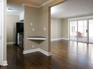 4431 Holly St APT G, Kansas City, MO 64111