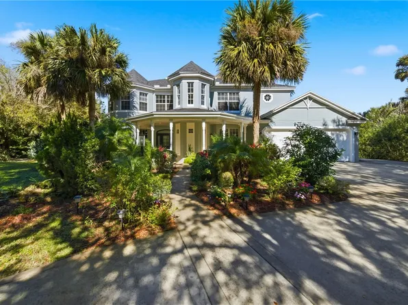 881 Robin Ln, Sebastian, FL 32958