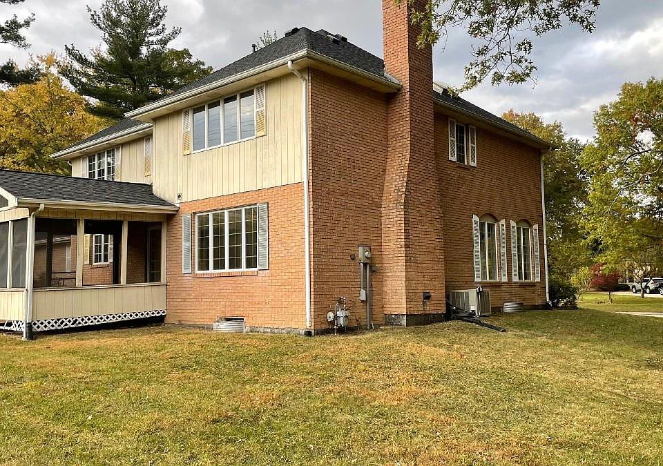 1st image of 102 Powderhorn Dr