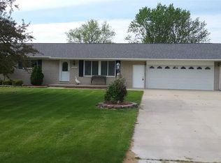 23233 Chapman Rd, Macomb, MI 48042