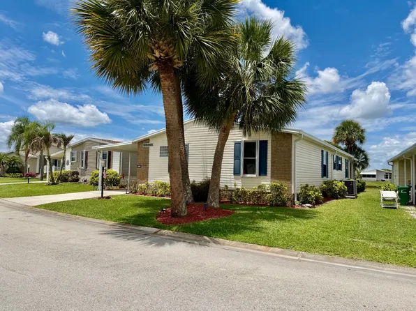 3897 Seagate Dr #529, Melbourne, FL 32904
