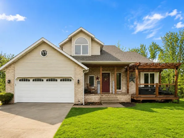 9610 N 250 E, Wheatfield, IN 46392