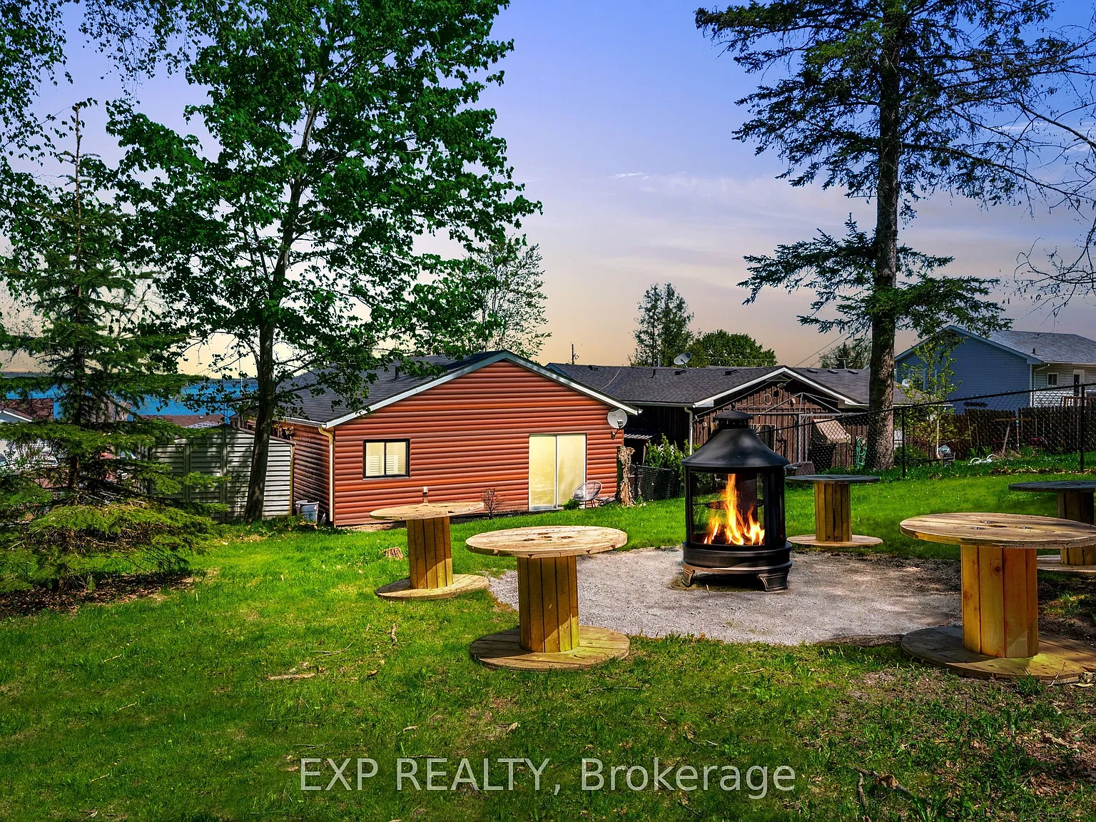 2 bed, $2,500 — Photo 2
