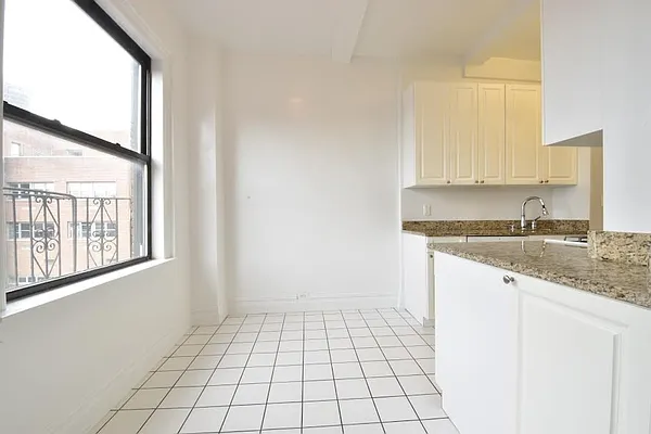 Rented by (Legacy) NY Quality Living Uptown | media 20