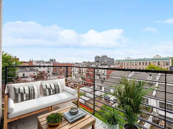 205 Mac Dougal St #3B, Brooklyn, NY 11233