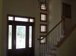 12 Mountain View Dr, Dracut, MA 01826