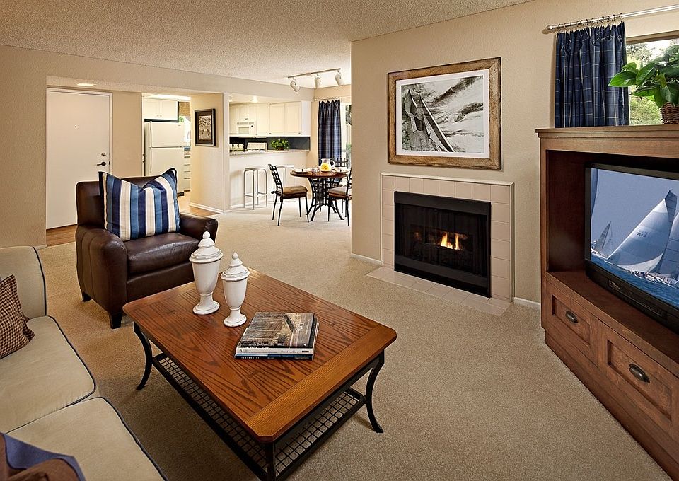 1st image of 2638 San Marco