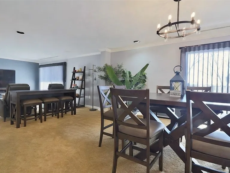 2525 Greensburg Pike #305 — Photo 22