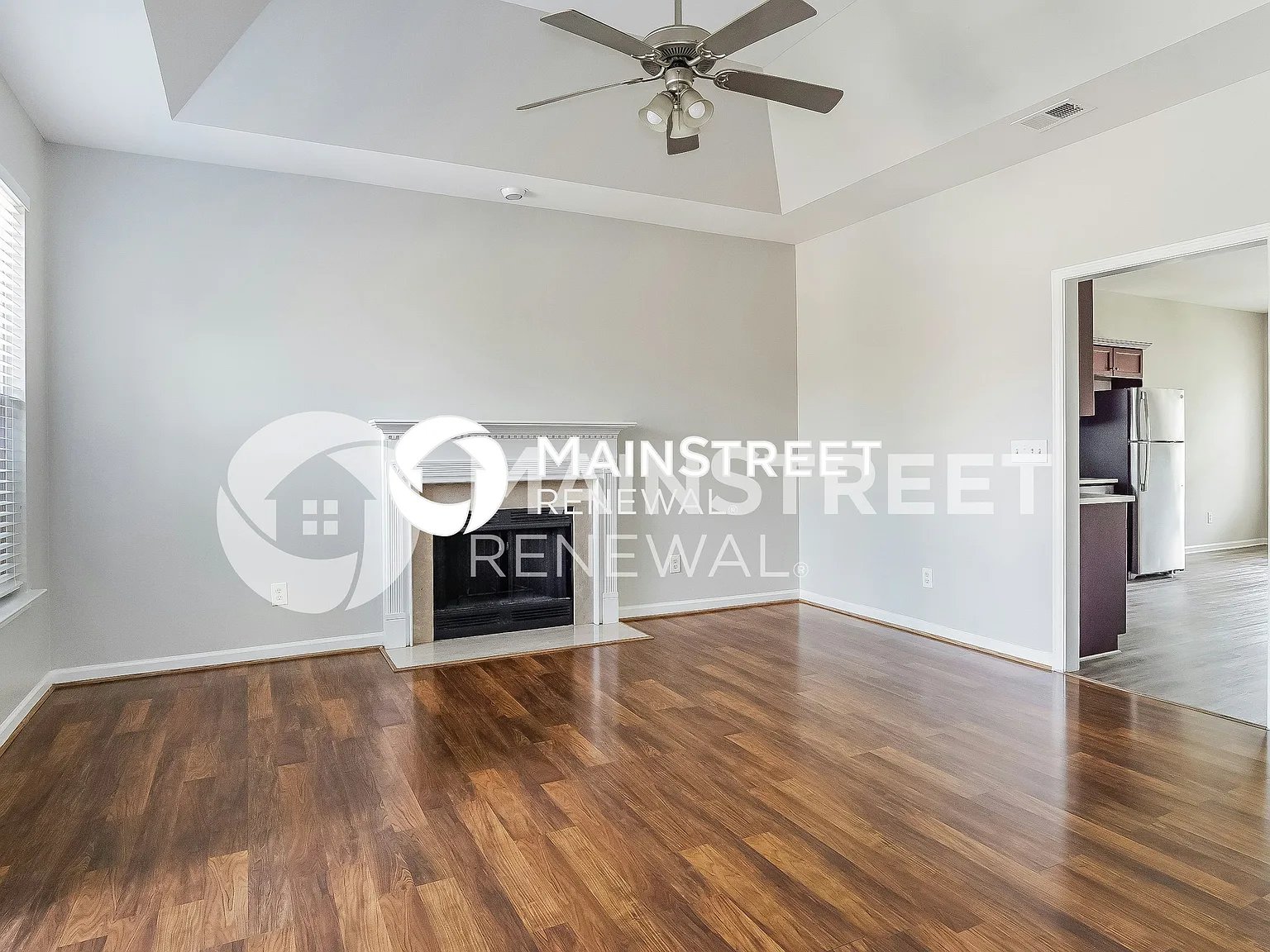 1107 Washington Dr — Photo 3