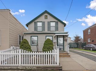 706 Convery Blvd, Perth Amboy, NJ 08861