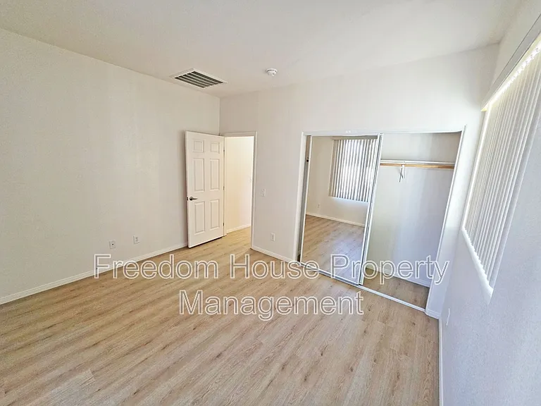6451 Goodale St — Photo 23