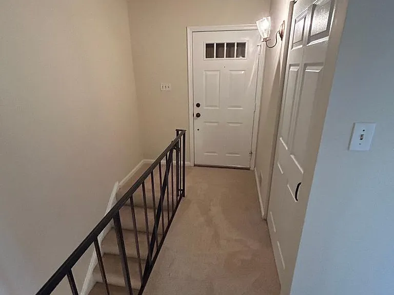941 S Rolfe St #1 — Photo 1