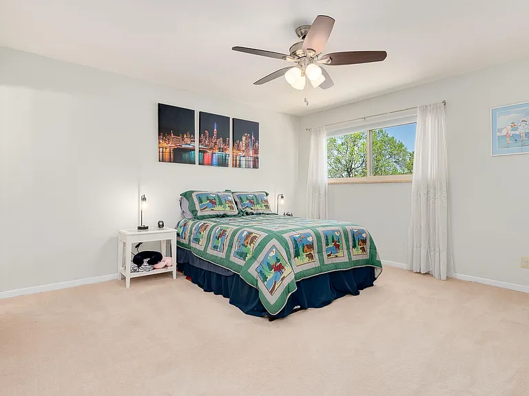 4329 W Ponds Cir — Photo 22