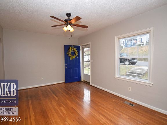 2nd image of 2533 Westover Ave SW