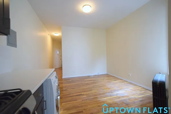 Rented by Uptown Flats LLC | media 13