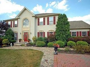 209 Kuhl Rd, Flemington, NJ 08822