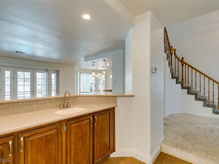 8224 Tivoli Cove Dr — Photo 30