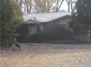 963 W River Rd, Worland, WY 82401