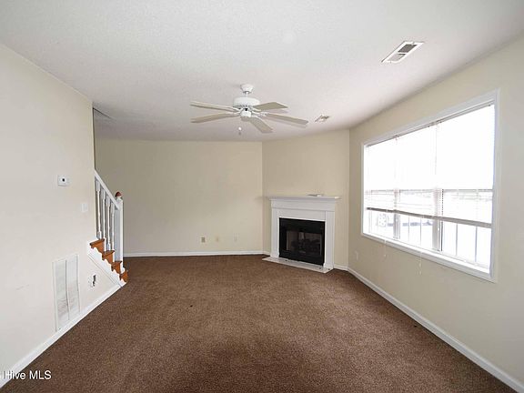 2nd image of 3903 Sterling Pointe Dr Unit Pp2