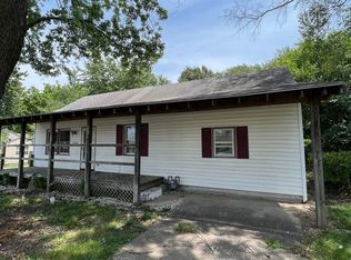 2258 N Weller Ave, Springfield, MO 65803