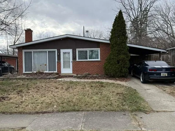 7457 Harrison St, Westland, MI 48185