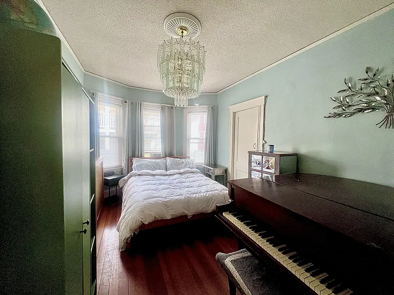 33 Oakland Rd #1 — Photo 7