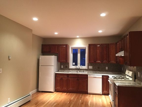 Large eat in kitchen