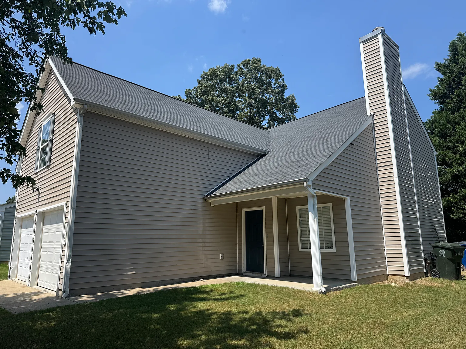 1335 Cricket Ridge Dr — Photo 2