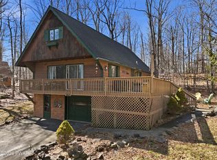 140 Timber Ridge Cir, Greentown, PA 18426