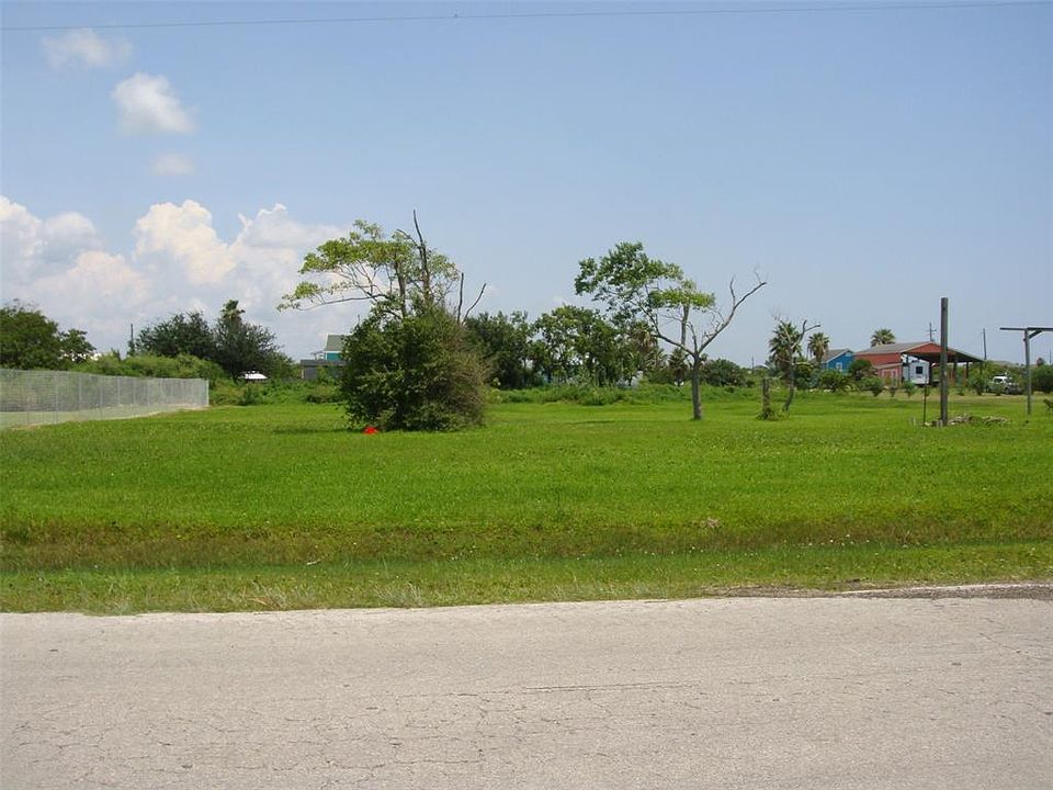 2nd image of 1164 Crystal Beach Rd