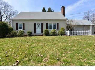 8 Wheeler Hill Dr, Durham, CT 06422