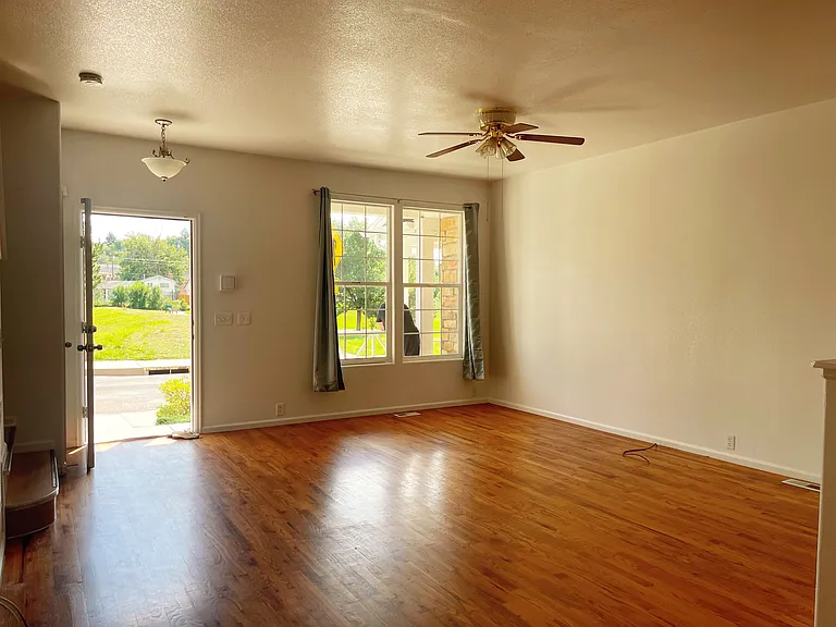 2190 Arrowhead Creek Vw — Photo 9