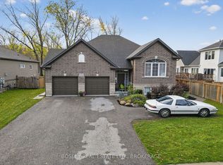 3563 Dominion Rd, Fort Erie, ON L0S 1N0