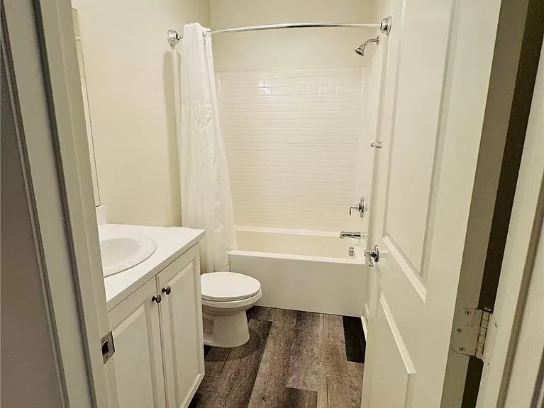7374 Luminaire Pl #7374 — Photo 19
