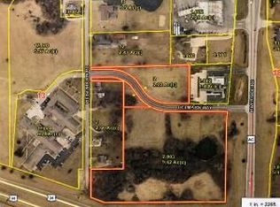 S Riverside Rd, Saint Joseph, MO 64507