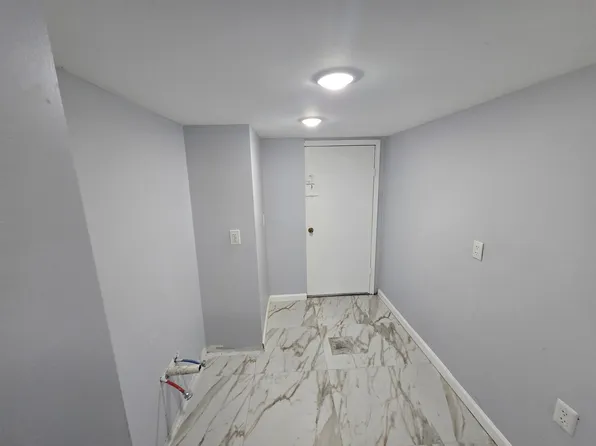 137 Graham Street image 3 of 8