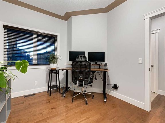 5th image of 2050 High Country Rise W