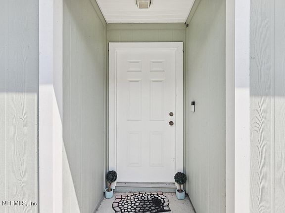5th image of 4156 JILLIAN Drive