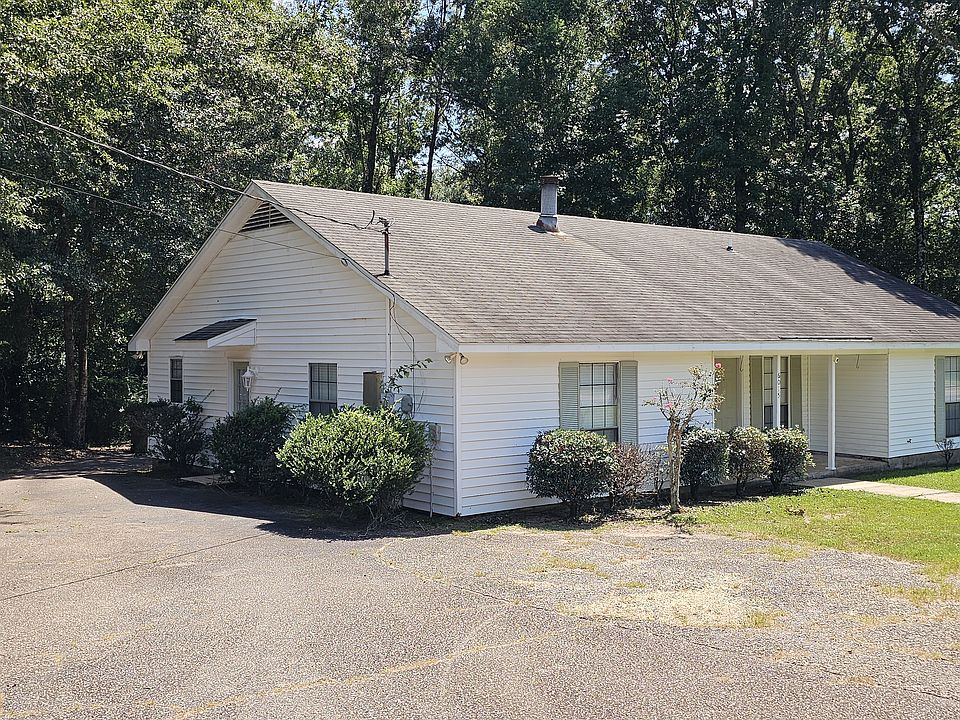 2nd image of 6015 Cottage Hill Rd