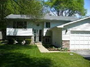 1920 83rd St, Kenosha, WI 53143