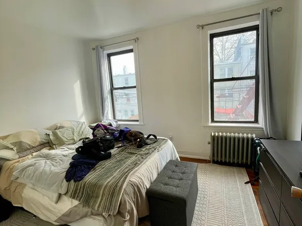 21-23 27th Street image 1 of 11