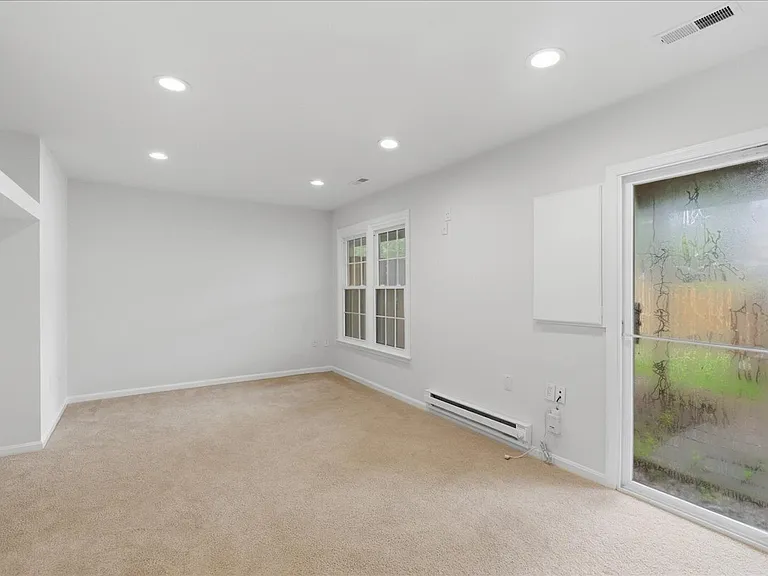 13937 Middle Creek Pl — Photo 28
